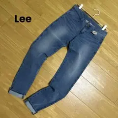 Item thumbnail for item f58f9759-8f7e-4b68-9454-737697d35384