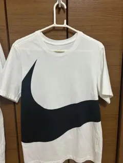 Nike ビッグスウォッシュTシャツ Mサイズ