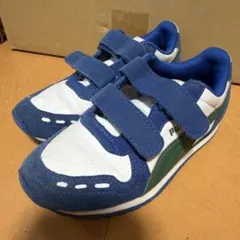 プーマ　レザースニーカー　18センチ