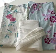 ★7月末まで❗️まとめ売り❗️花柄浴衣２枚と半襦袢★のサムネイル