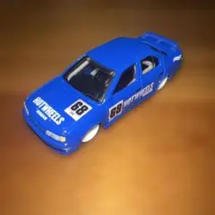 ホットウィール　日産プリメーラ