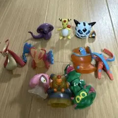 モンコレ　フィギュア　ポケモン　希少　30周年　指人形