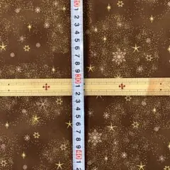 stoffabrics✨焦茶地✨スター柄ゴールド✨43cm✨生地ハギレ