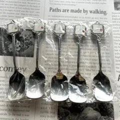 Item thumbnail for item 9575f6d2-23cd-4498-92f6-d4cf6d7a542b