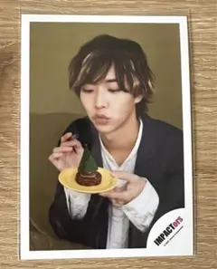 Item thumbnail for item d809a958-82c2-489e-8d5d-ba11b47d572d