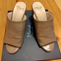 Menuè クロコ調ベージュオープントゥサンダルのサムネイル
