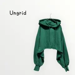 【Ungrid 】グリーン クロップドパーカ　トップス　トレーナーフーディー