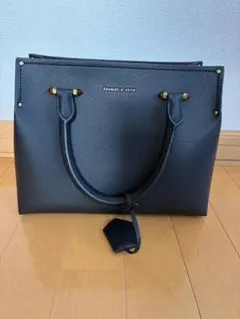 【美品】CHARLES & KEITH ハンドバッグ トートバッグ 黒