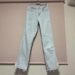 ZARA ライトブルー ストレートデニム