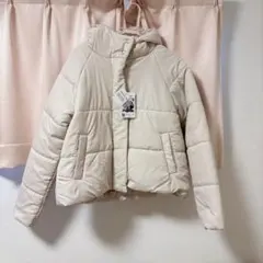 アイボリー　 フード付き ショートダウンジャケットアウター