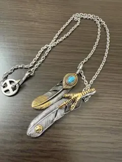 羽根モチーフ ネックレス シルバー ゴールド