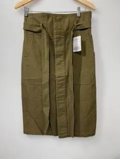 Spick & Span カーキ タイトスカートのサムネイル
