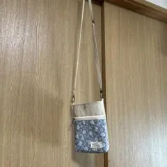 スマホやご集印帳入れ