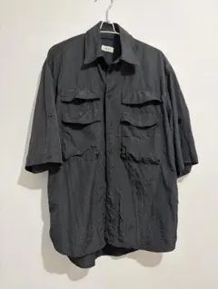 LEMAIRE 半袖シャツ ブラック Mサイズ　ルメールのサムネイル