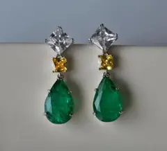 キュービックジルコニア　ドロップ　ピアス 両耳