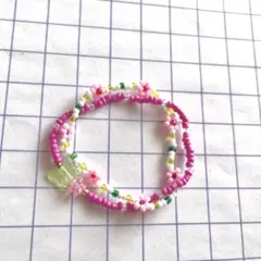 ビーズブレスレット　ブーゲンビリア
