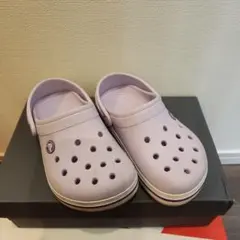 crocs キッズ用ラベンダーサンダル　２０センチ