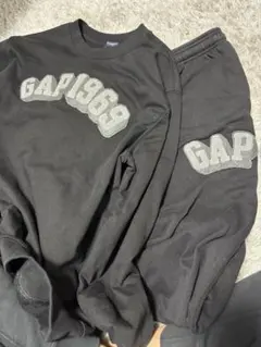 GAP 1969 アーチロゴ スウェット ロゴ ジョガーパンツ　上M 下S