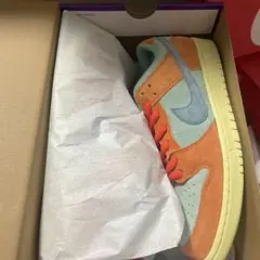 ダンクロー スニーカー