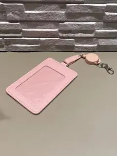 ピンク パスケース リール付き