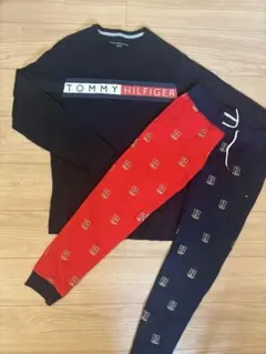 トミーヒルフィガー★上下セット　ロンT パンツ