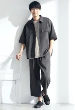 美品［GU］福士蒼汰＊ワイドイージークロップドパンツ DARK GRAY/ S