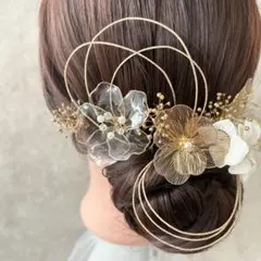 NO.100 ゴールド 髪飾り アメリカンフラワー　結婚式　卒業式　成人式