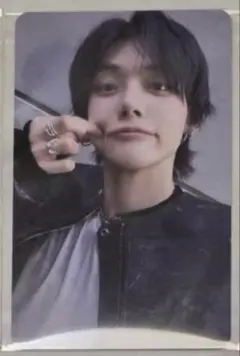 LESSERAFIM ウンチェ PAGHETTI makestar 特典　トレカ