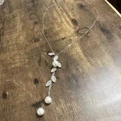 パール リーフモチーフ ネックレス