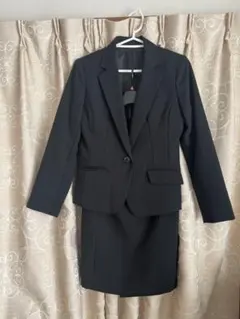 レディーススーツ3点セット