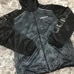 adidas アニマル柄 ジャージ セットアップ