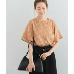 URBAN RESEARCH ROSSO フラワーカットジャガードブラウス