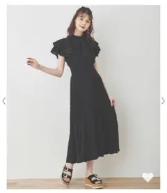 31 Sons de mode
プリーツフリルワンピース