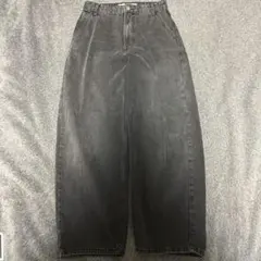 BERSHKAワイドデニム ブラック EUR36