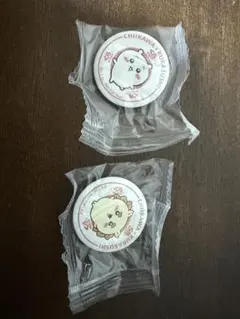 ちいかわ くら寿司 缶バッジ 2点セット