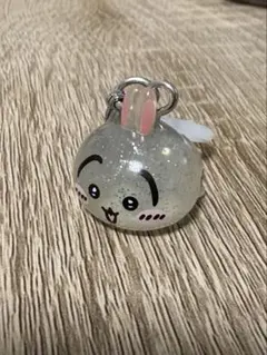 ちいかわパーク 入場特典 めじるしチャーム うさぎ - メルカリ