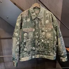 新品 Kith バンダナ柄 中綿ジャケット S ネイビー - メルカリ