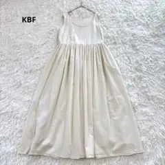 KBF ギャザータンクマキシワンピース　ノースリーブ　生成り　アーバンリサーチ