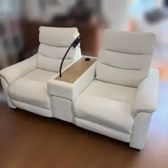 ヨギ様専用【送料込 保障付】ニトリ Nビリーバ 電動収納テーブル付き2人用ソファのサムネイル