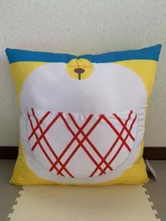 ドラえもん アイコン柄スクエアクッション　ドラミちゃん