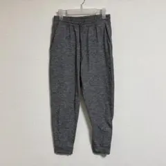 ユニクロ ウルトラストレッチアクティブジョガーパンツ グレー M