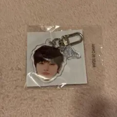 treasure ジフン 顔アクキー 哀