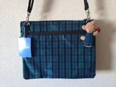 2026年最新】ファミリア ポシェット 舟形の人気アイテム - メルカリ
