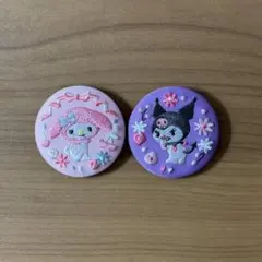 サンリオ　刺繍缶バッジ　マイメロディ・クロミ