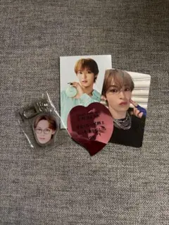 JO1 與那城奨　顔面アクキー　銀テ　トレカ