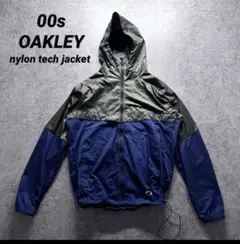 OAKLEY tech navy hooded nylon jacket Y2K
