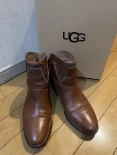UGG ブラウン アンクルブーツ