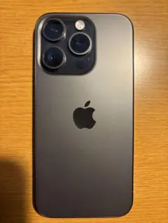 iPhone 15 Pro ブラックチタニウム　128GB