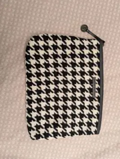 Armani Exchange ポーチ