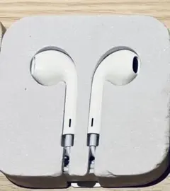 iPhone 純正 有線イヤフォン ホワイト 3.5mmジャック